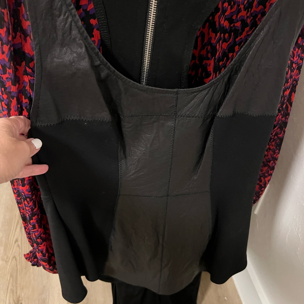 Gillia Black Shirt with Zipper Detail